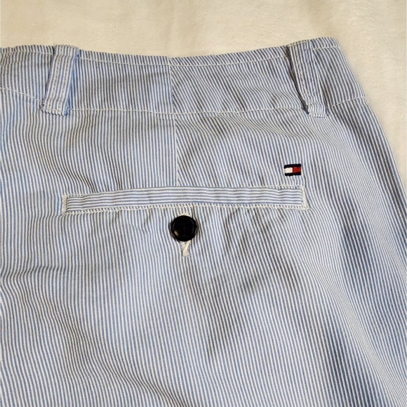 Tommy Hilfiger Men's Classic Fit Chino Shorts, Blue And White Stripe, Size 34 - Picture 4 of 8